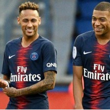 Le Real Madrid a l'espoir de signer Neymar ou Mbappé